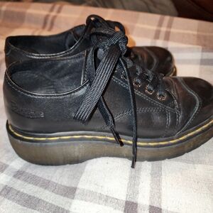 DR Martens